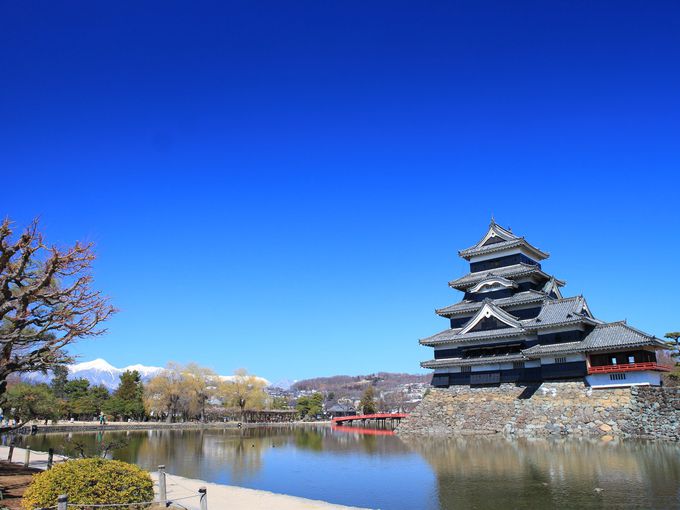 1日目の午後：松本城を天守閣まで登れ！