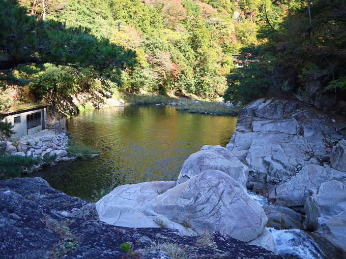 1日目午後2：貸切の極上湯、川沿いの般若寺温泉