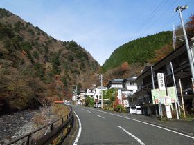 ÉE~u{vŔ̓ƖłZbgŖ킨I̋LTlC