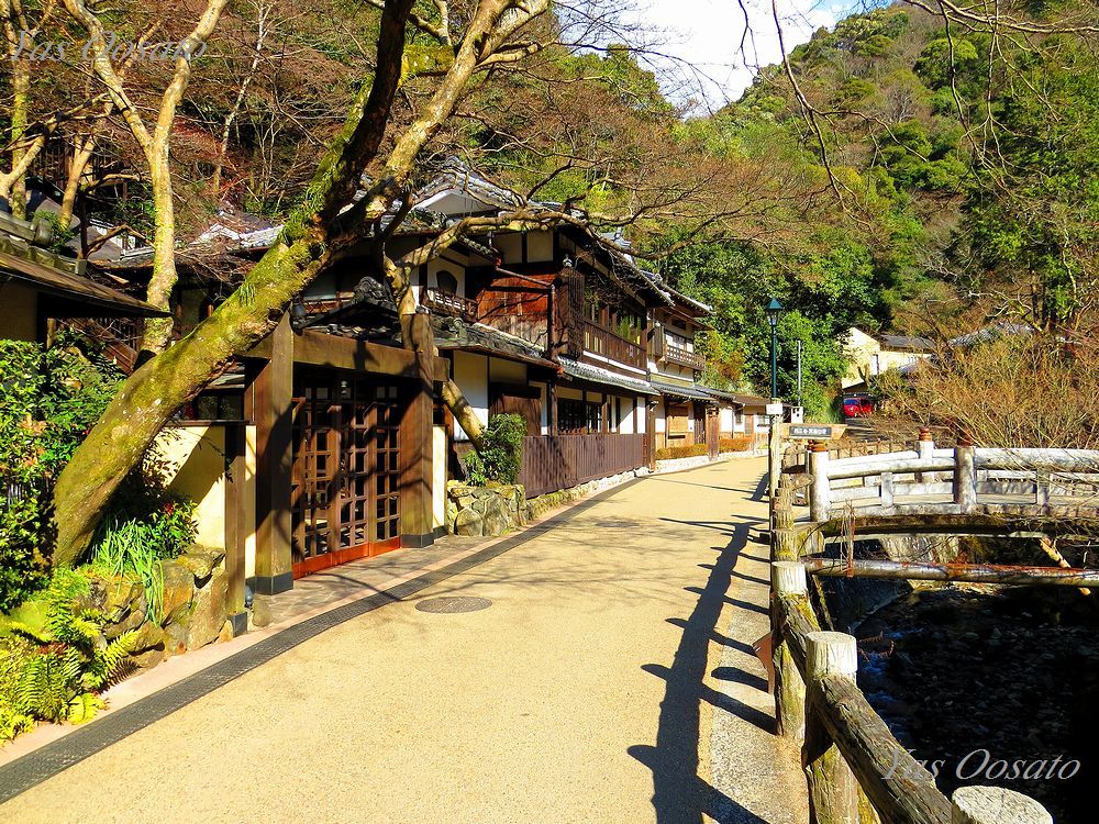 大阪 箕面駅から箕面の滝へ さらに勝尾寺への散策も楽しもう 大阪府 Lineトラベルjp 旅行ガイド