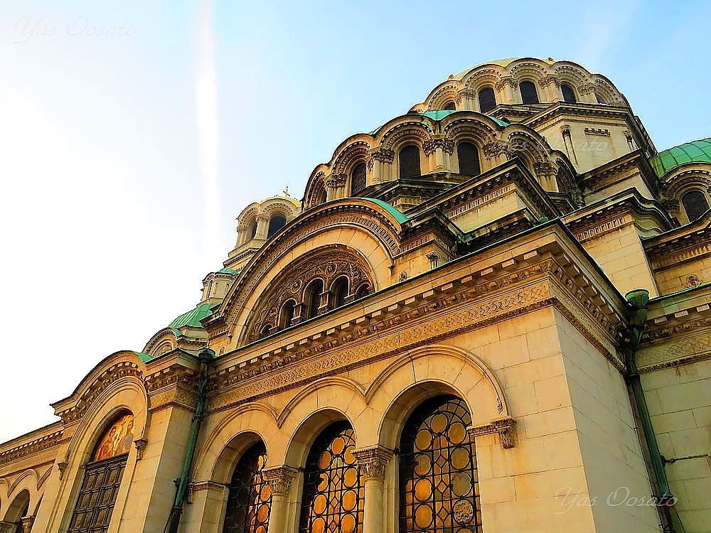 ブルガリア アレクサンドル ネフスキー大聖堂で崇高な光必見 ブルガリア トラベルjp 旅行ガイド