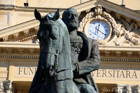 �����̊ق��I���[�}�j�A�E�u�J���X�g�ό��ŕK���̌��ǂ���̋L���T���l�C��