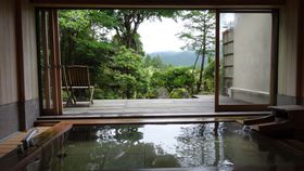 ΌɘȂނỦBhuvŖ{i΂Ɨj̉nނ̋LTlC