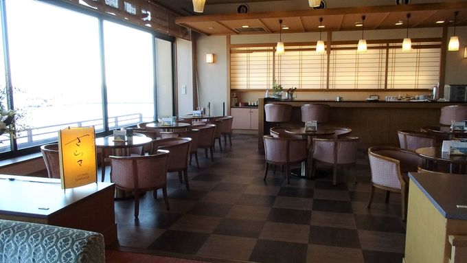 ���Y����̘V�܍������ق͖ڂ̑O���C