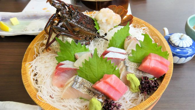 沼津港の地魚と贅沢な食材を使った五つ星会席がお勧め