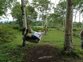 �Q�n���E�����R�ŃW���M�X�J���H�I���s�[�g�̓�ɂ��܂�I�u�Еi�ق����q��v�̋L���T���l�C��