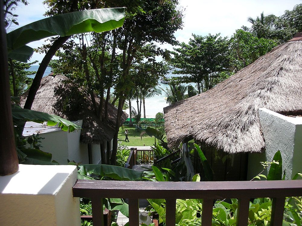 タイ・サメット島へ無料送迎のホテル「ルヴィマーンコテージズ&スパ」