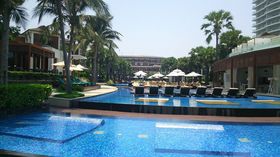 �^�C�E�z�A�q���̃C���^�[�R���`�l���^���̃N���u���E���W�����؂�����I�̋L���T���l�C��