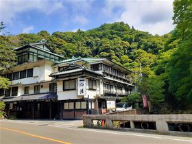 箱根の旅館でおこもり！箱根塔の沢一の湯本館の露天風呂付客室