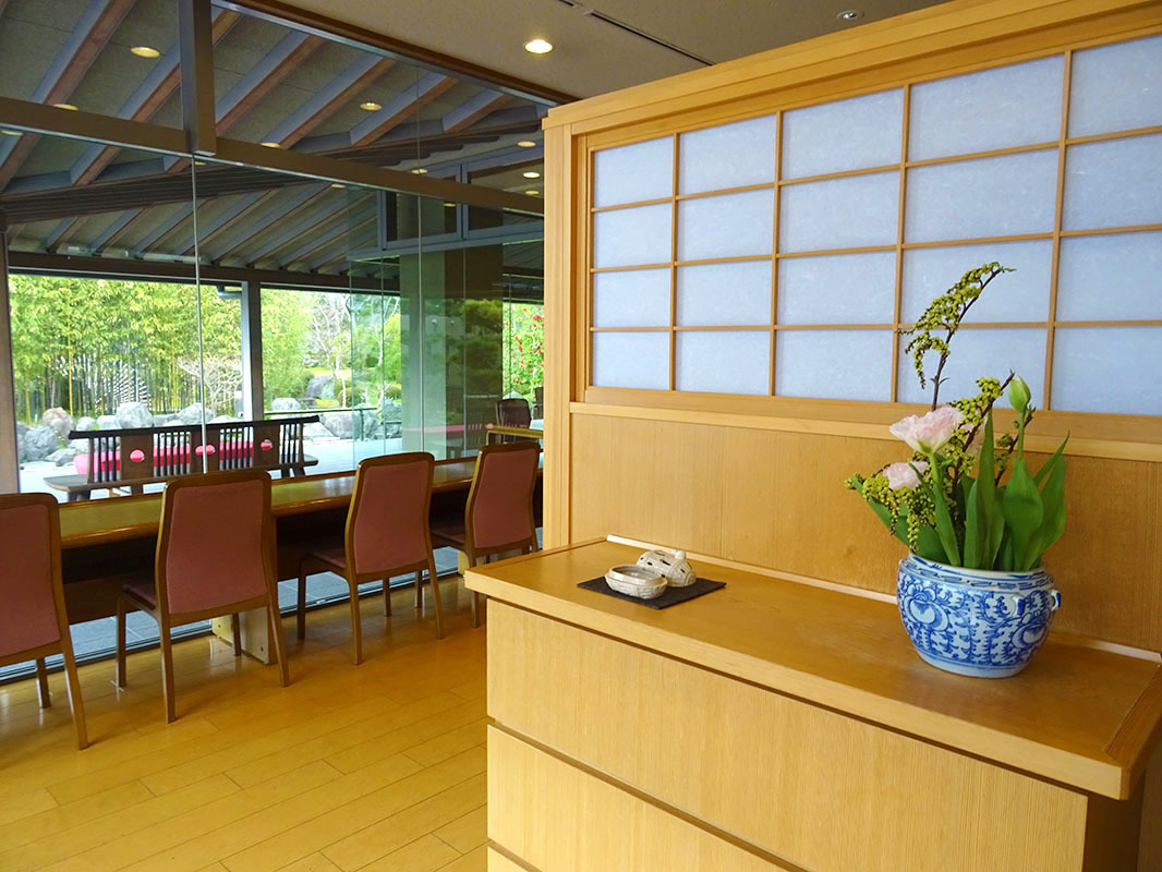 �V���v���A���@�\�I�ȏ��ԓ��ٓ������߂Ė��키