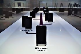 iPhone⏉PCIt@K̃vnuAbvE~[WAv̋LTlC