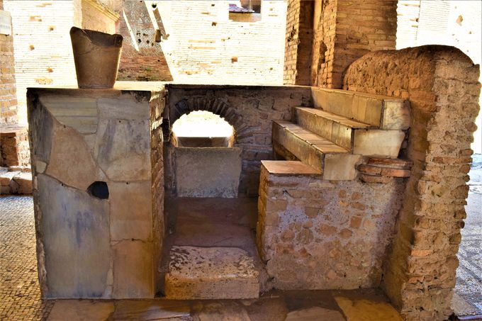 古代の暮らしを知る!ローマ近郊「オスティア・アンティカ」で古代散歩 イタリア トラベルjp 旅行ガイド