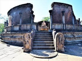 仏教の聖地！スリランカの古都「ポロンナルワ」で見る仏教の繁栄