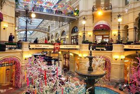 ���X�N����̃f�p�[�g�u�O���S�ݓX�v�`���V�A�y�Y�͑S�������ő����܂��I�̋L���T���l�C��