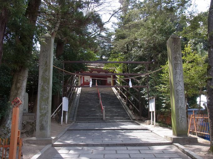 吉備路では見落とせないパワースポット・吉備津神社。