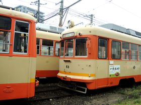 夏目漱石『坊ちゃん』ゆかりの地・松山市「古町駅」と車両基地を歩く