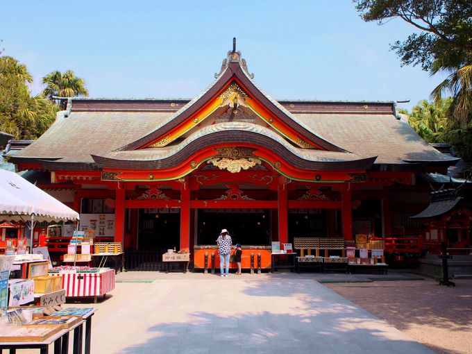 神様も良縁つかんだ縁結びパワースポット 宮崎 青島神社 はお守りにも注目 宮崎県 Lineトラベルjp 旅行ガイド