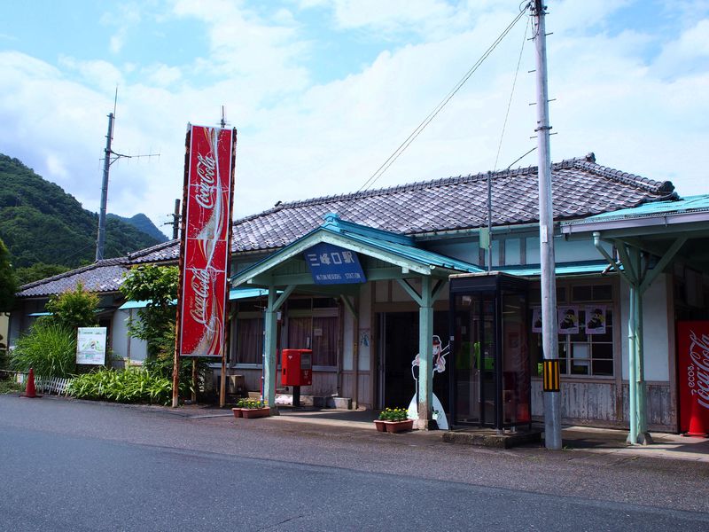 渋沢栄一ゆかりの埼玉「秩父鉄道」で木造駅舎と観光地を巡る旅