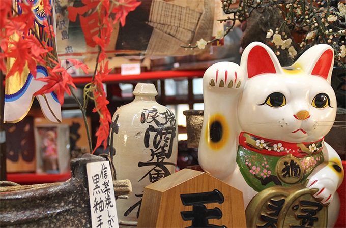 �S��150m�̏��X�X�ɓ�������I�V���̑䏊���e�Ŏx����A������O�����