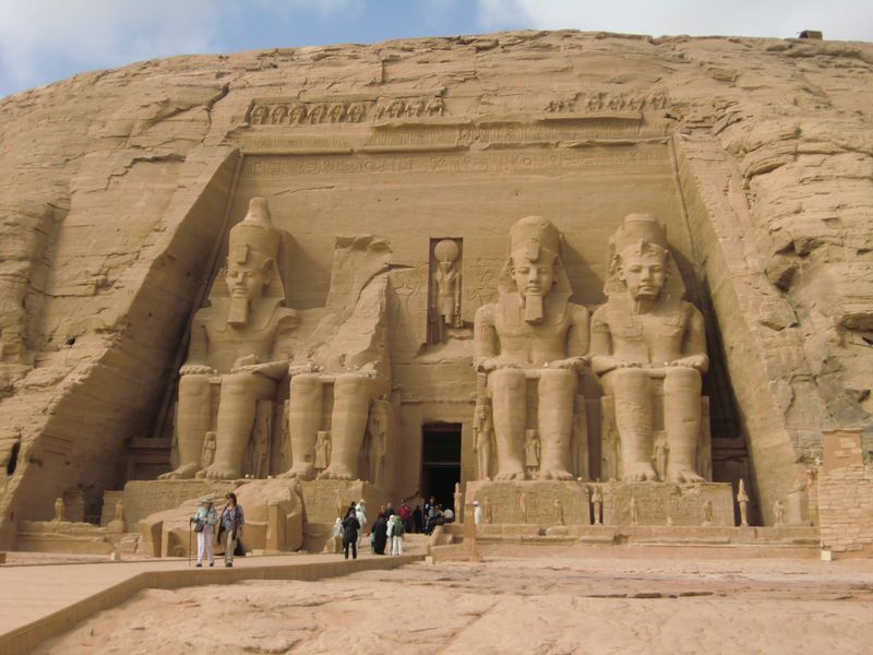 一生に一度は訪れたい！エジプトの見どころをピックアップ