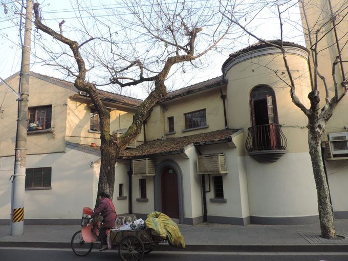 プラタナス並木と南欧風建築物が連なる「上海のパリ」