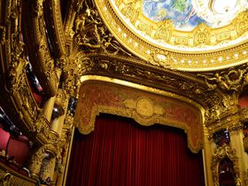 世界一美しいオペラ座「パレ･ガルニエ」で優雅な社交場を体験！フランス･パリ