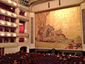 世界最高峰の舞台へ！ウィーン国立歌劇場のオペラ･バレエを優雅に楽しむ方法