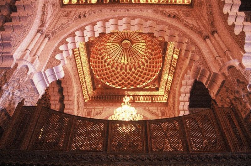 モロッコ最大級を誇るモスク カサブランカ ハッサン2世モスク モロッコ トラベルjp 旅行ガイド