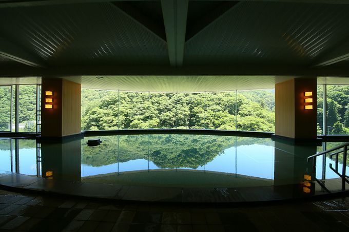 旅館によって様々な風景を楽しめる「東山温泉」