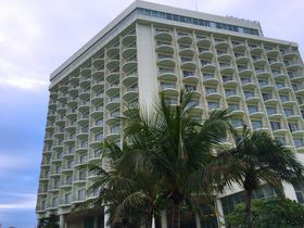 �X��p�u���O�i�K�[�f���z�e���v�̏��Ȋy���ݕ��̋L���T���l�C��