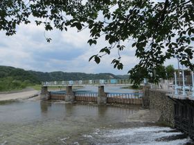 �]�˂�葱�������̐����n��K�˂āB�H���搅���Ƃ��̎��ӂ̌��ǂ���̋L���T���l�C��