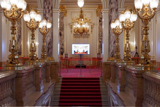 }oِԍ◣{̖ԌJɍsȂAvO炪IXXI