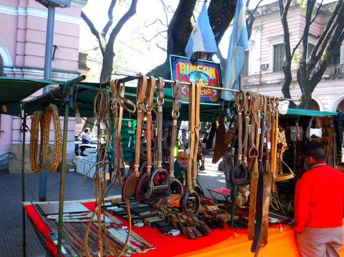 u}^f[jsv̓A[`炵G݂̕ɁI