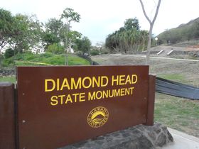オアフ島のド定番！ダイアモンドヘッドの隠れた一面が面白い