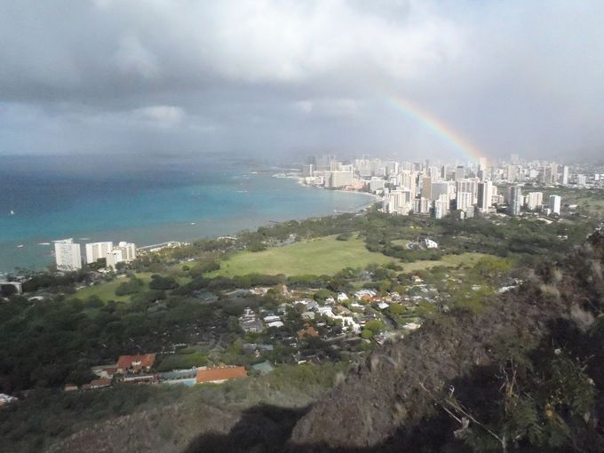 ����ɂ���ӊO�Ȍi�F