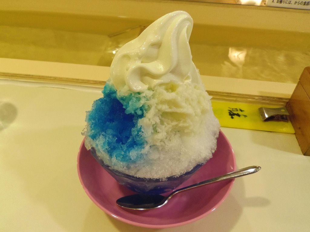 あんみつやパフェがどんぶらこ 静岡沼津の喫茶店 どんぐり 静岡県 トラベルjp 旅行ガイド