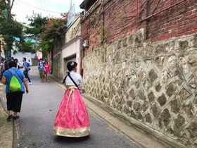 日本語もOK！ソウル「ビョルグント韓服」のチマチョゴリで街歩き