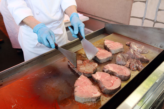 ڃj[́AR̓SĂXe[LI