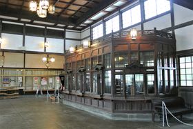 ���g���ȕ��͋C������Ȃ��I�����u����Љw�v���I�V�����ȉw�ɂ̋L���T���l�C��