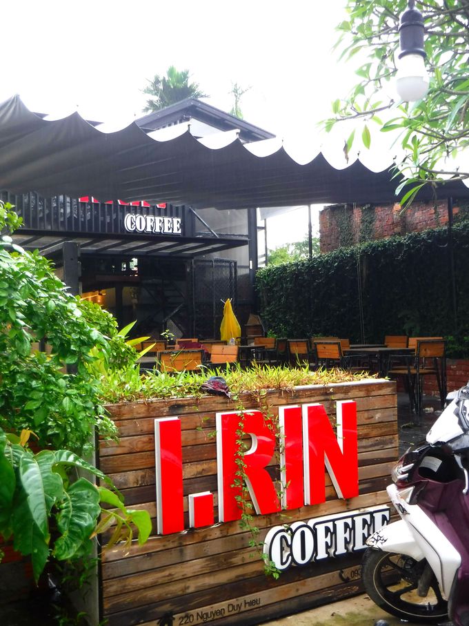 gD{삪ڂ̑OIuI.RIN COFFEEv͂܂݂I