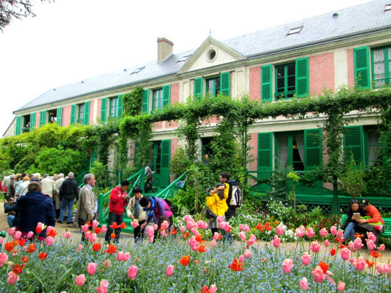 睡蓮 の風景が目の前に 印象派モネが愛したジヴェルニー モネの庭 フランス トラベルjp 旅行ガイド