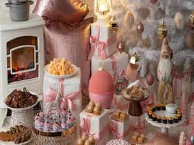 �n���200���̓~�i�F�I�u�R�����b�h���v�ŃX�C�[�c�ƃA�t�^�k�[���e�B��