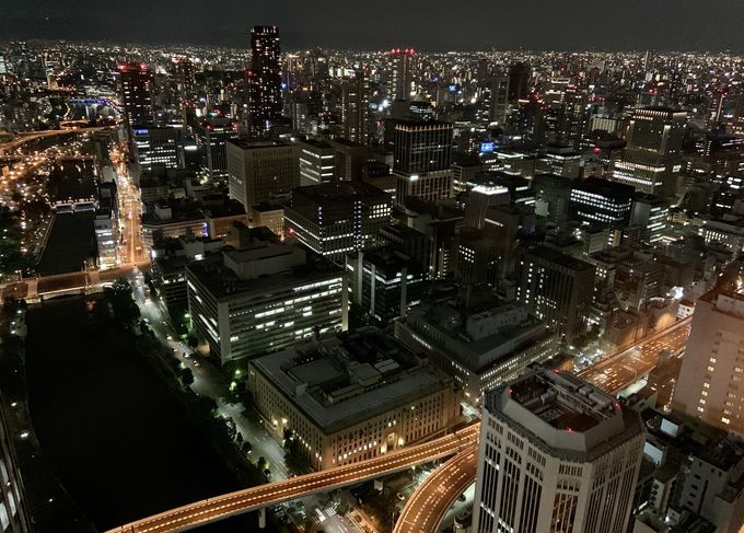 「コンラッド大阪」シーグリルから見る夜景