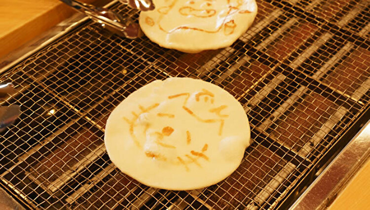 �v���~�A���ȑ̌��ł��邨�����߃X�|�b�g