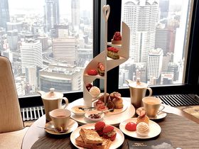 ���f�̗����K�i�I�X�g���x���[�A�t�^�k�[���e�B�[�u�R�����b�h���v�̋L���T���l�C��