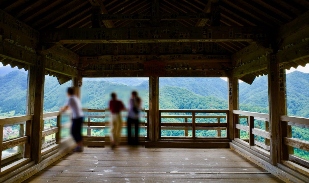 「山寺」の見所を時間をかけて楽しむ