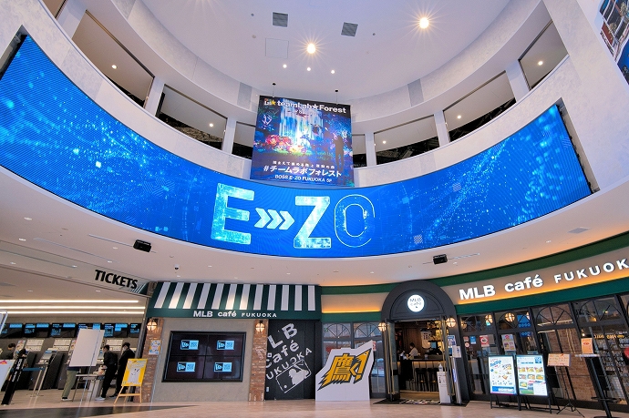 u5G LAB FUKUOKAvāAǂɂ́H