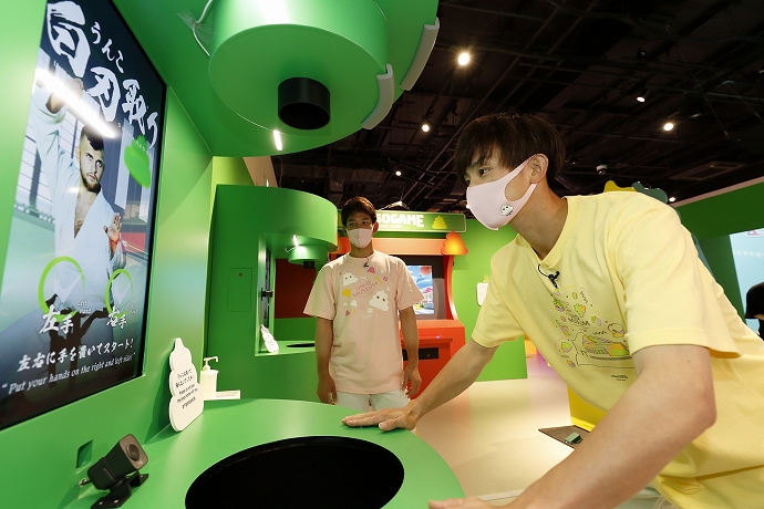 אڂu񂱃~[WAvĂ݂悤I