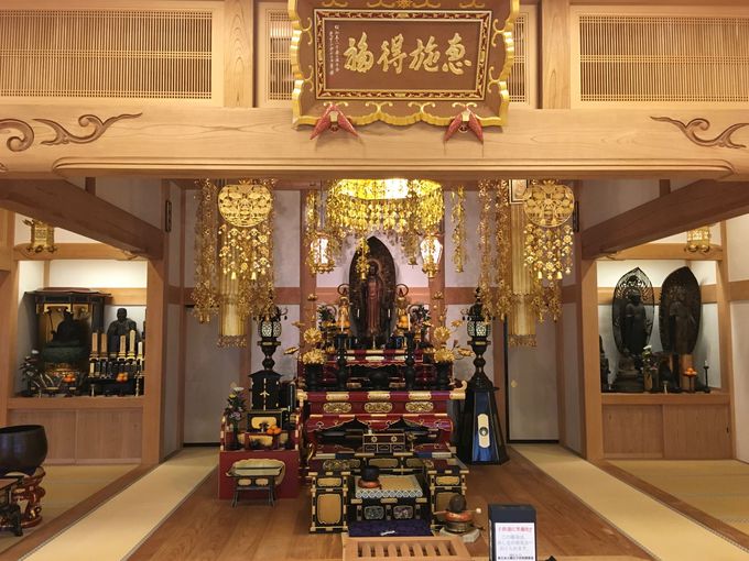 京都の安産祈願寺はココ 伏見区日野 恵福寺 の巨大腹帯地蔵 京都府 Lineトラベルjp 旅行ガイド