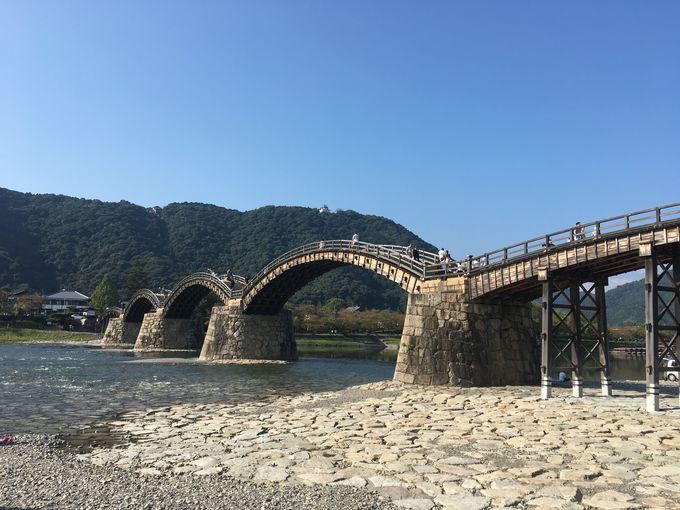 錦帯橋での昼食はコレ 岩国の新名物 蓮根麺 山口県 Lineトラベルjp 旅行ガイド